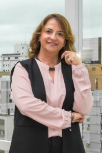 Adriana Zanni é promovida a VP RH Latam na AON